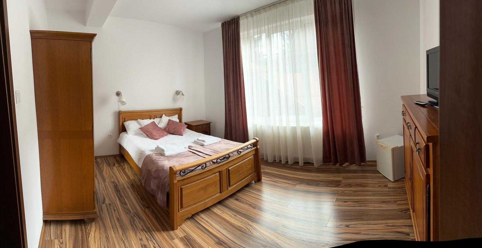Vila Man Hotel Sovata Exterior photo