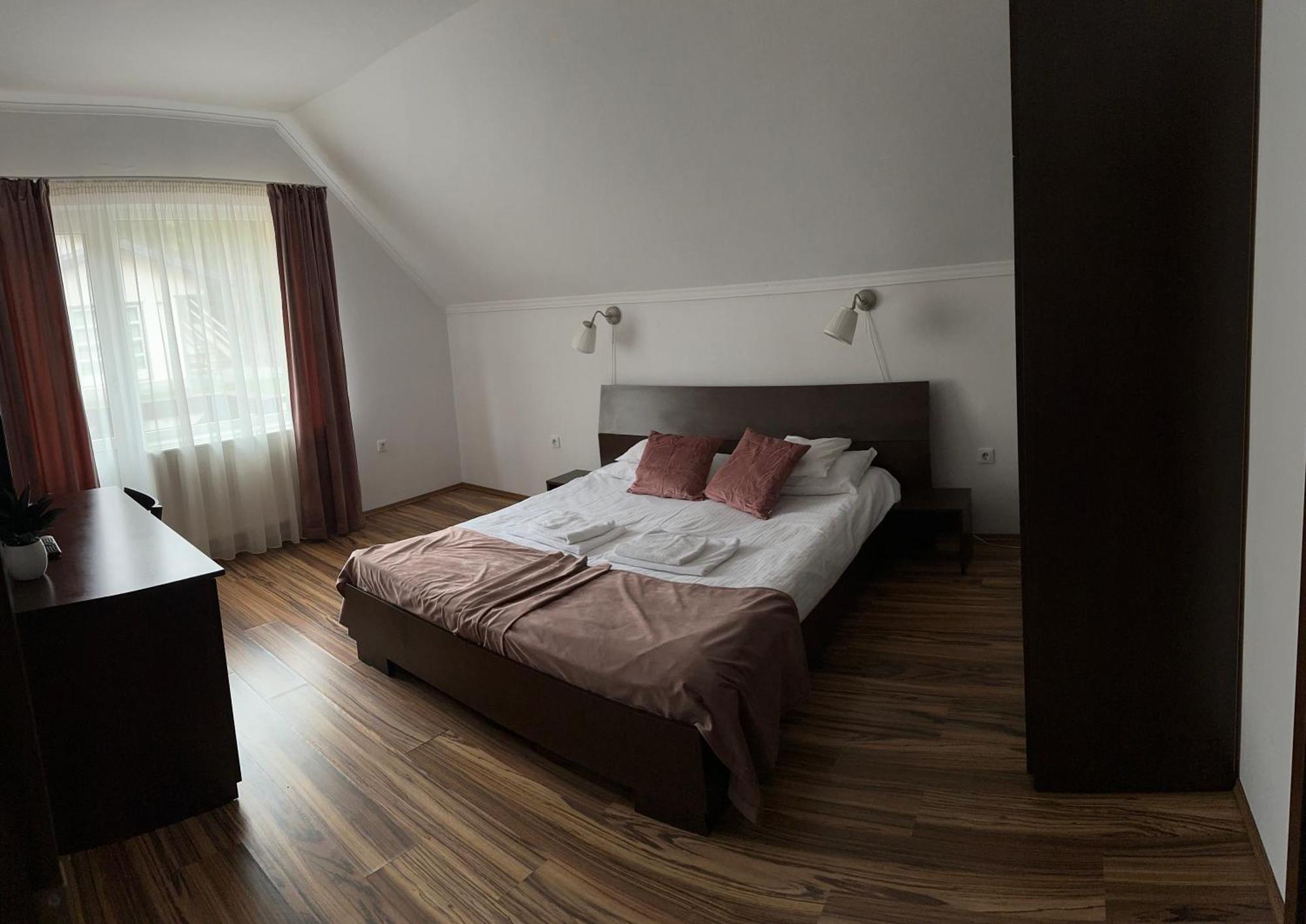 Vila Man Hotel Sovata Exterior photo